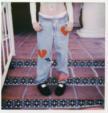 Load image into Gallery viewer, BROKEN HEART JEANS
